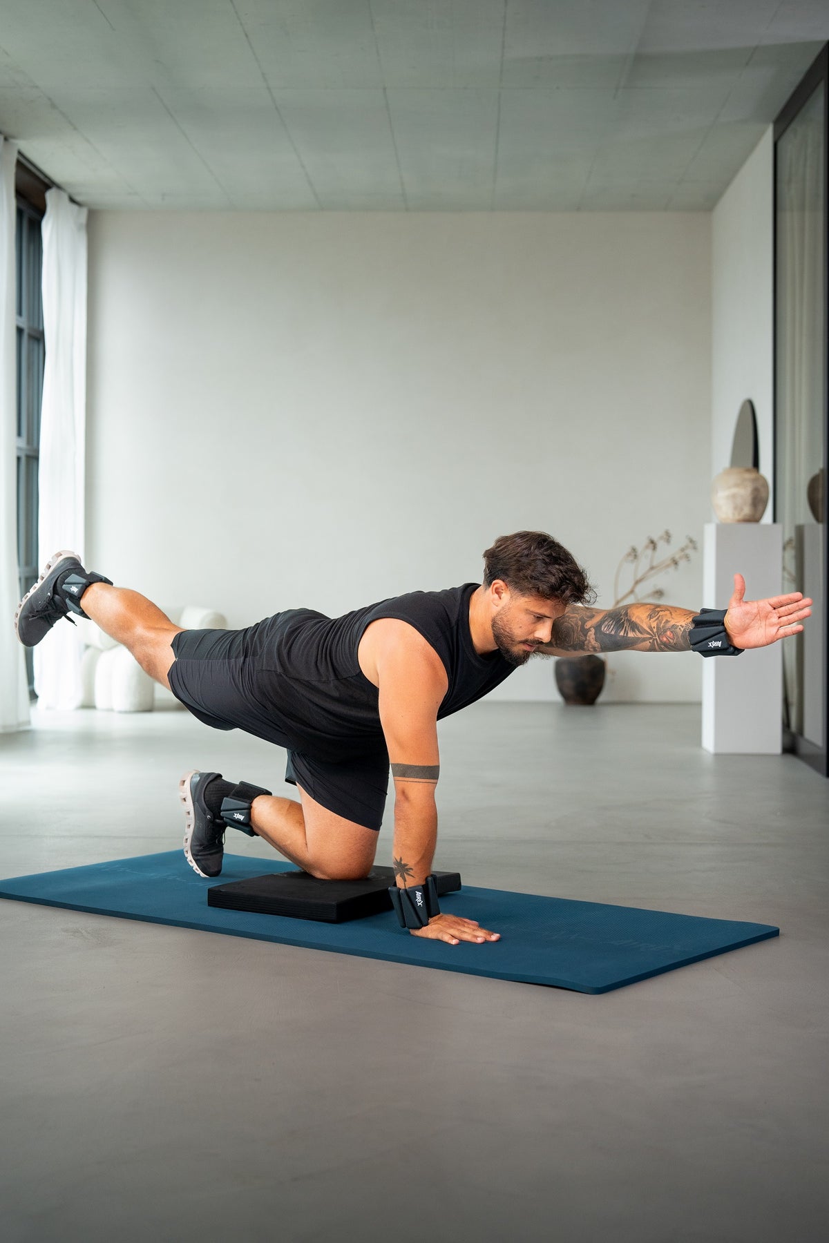 AIREX HEARTBEAT Gewichtsmanschette, schwarz