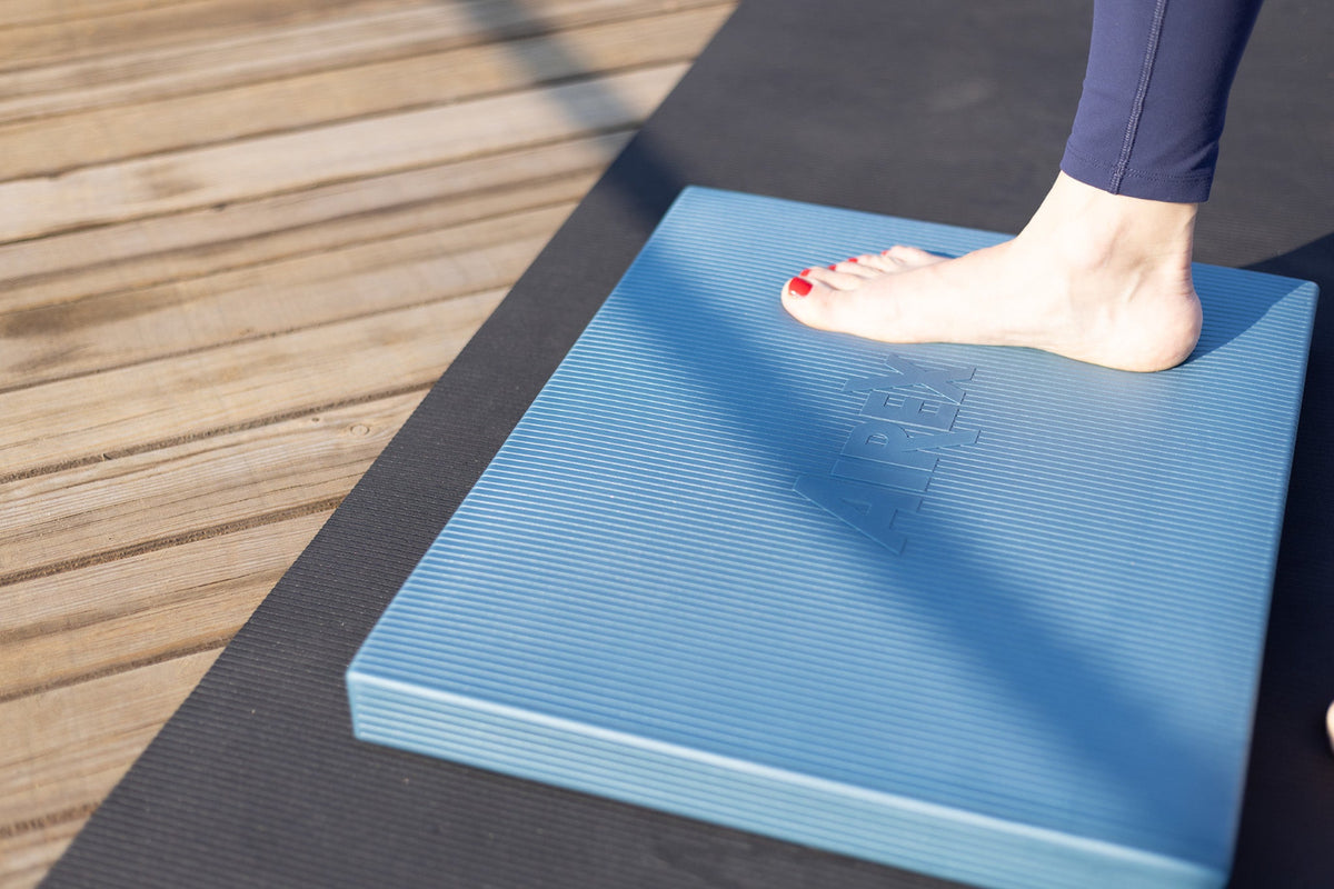 AIREX HEARTBEAT Balance Pad sky