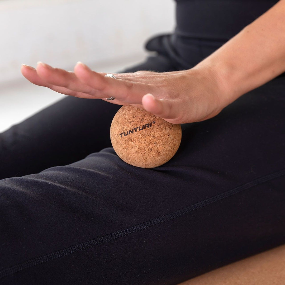 Tunturi cork massage ball set of 2 pieces