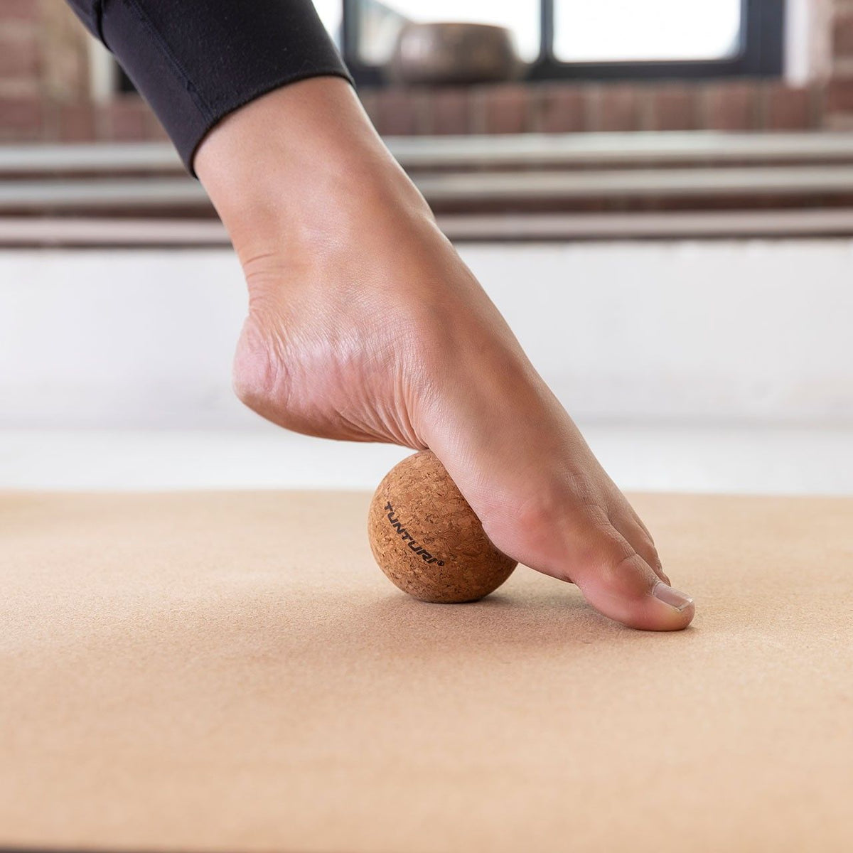 Tunturi cork massage ball set of 2 pieces