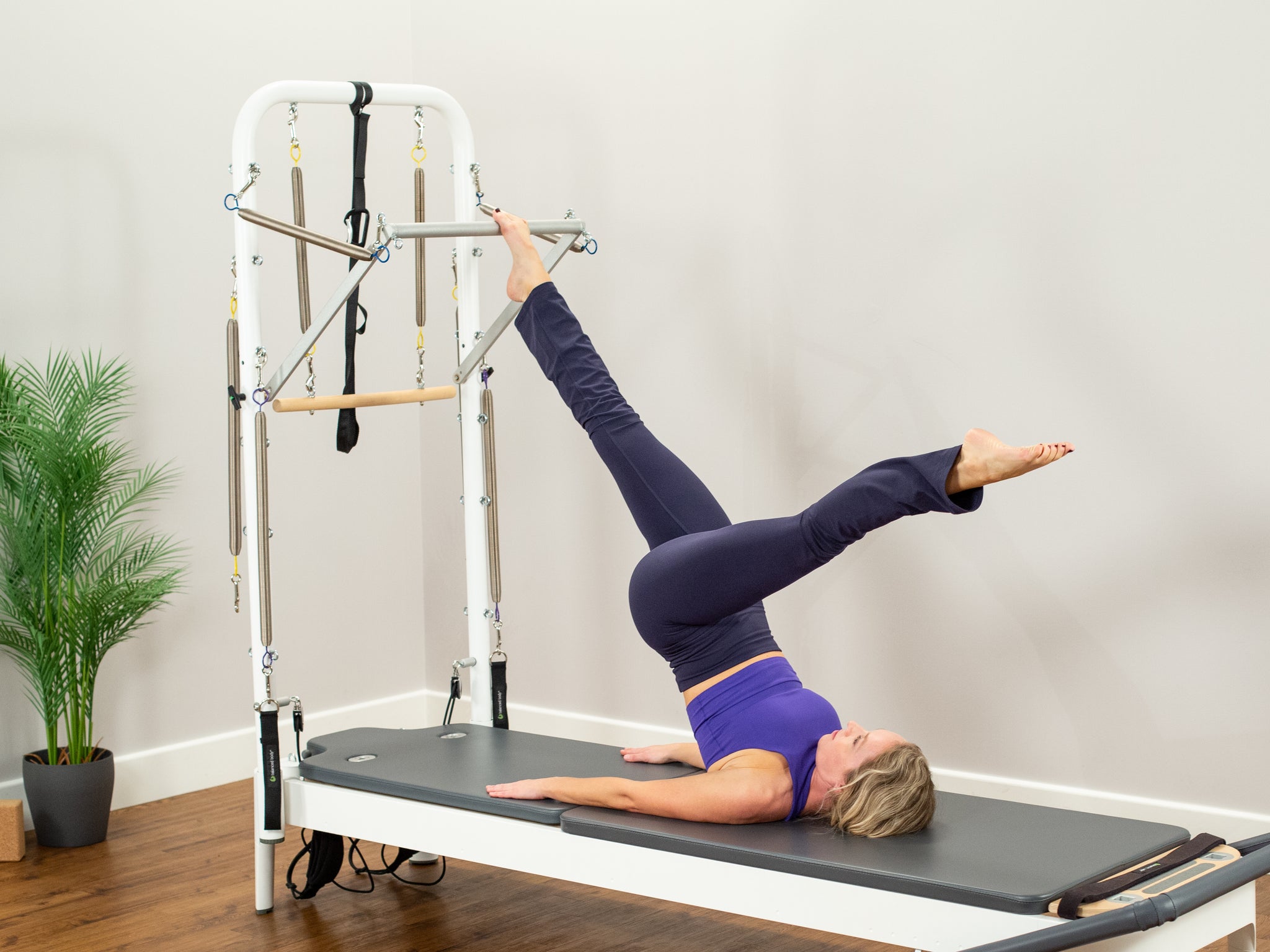〈リフォーマー〉Balanced Body Allegro2 Balanced Body Allegro® 2 Reformer